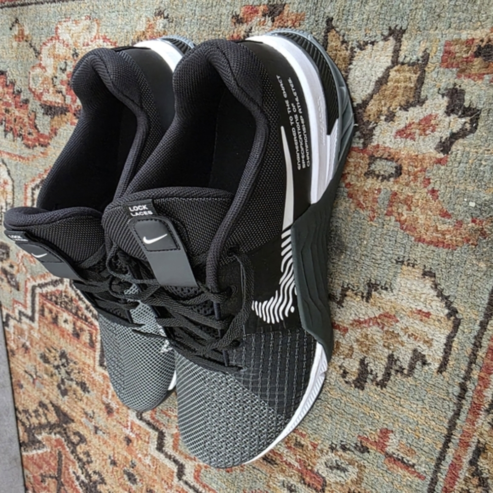 Nike Metcon 8 - Picture 5 of 9